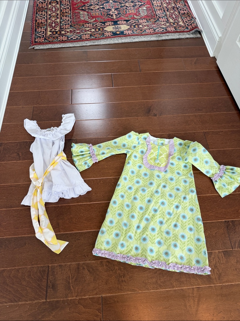 Girls Floral Green Shift Dress with Ruffle Trim serendipity & shrimp & grits 6